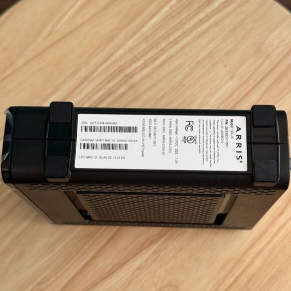 Arris SURFboard SB610 Internet Wi Fi Cable Modem With Power Adapter Working - Picture 8 of 12